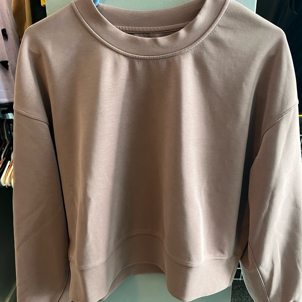 Lululemon Twilight Rose Softstreme - Size 6